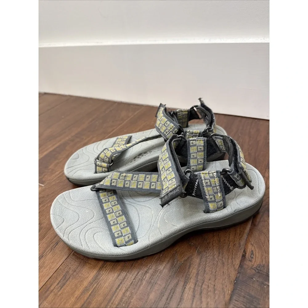 LL Bean Hiking Outdoors Strap Sandal Women 7.5 Gray Gorpcore Travel Water Sporty